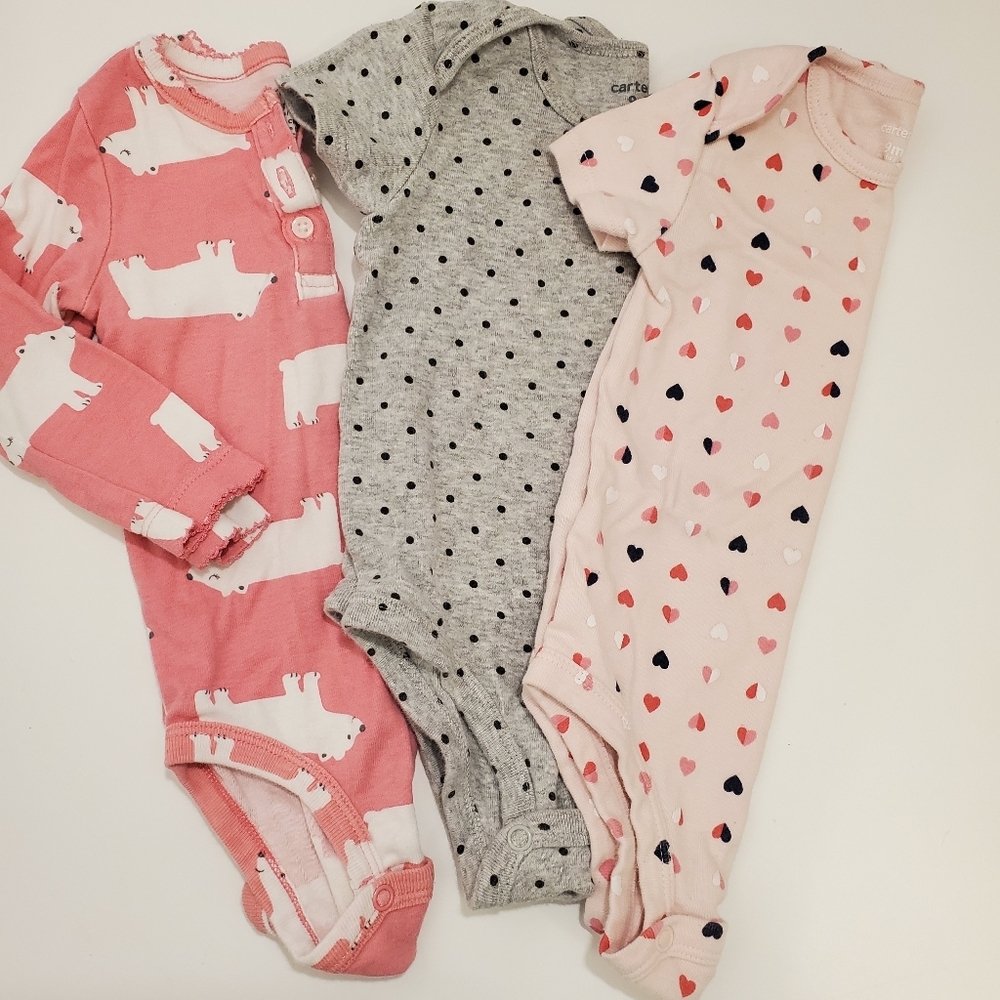 🌹Host Pick🌹 Carter's 9m Onesie Bundle